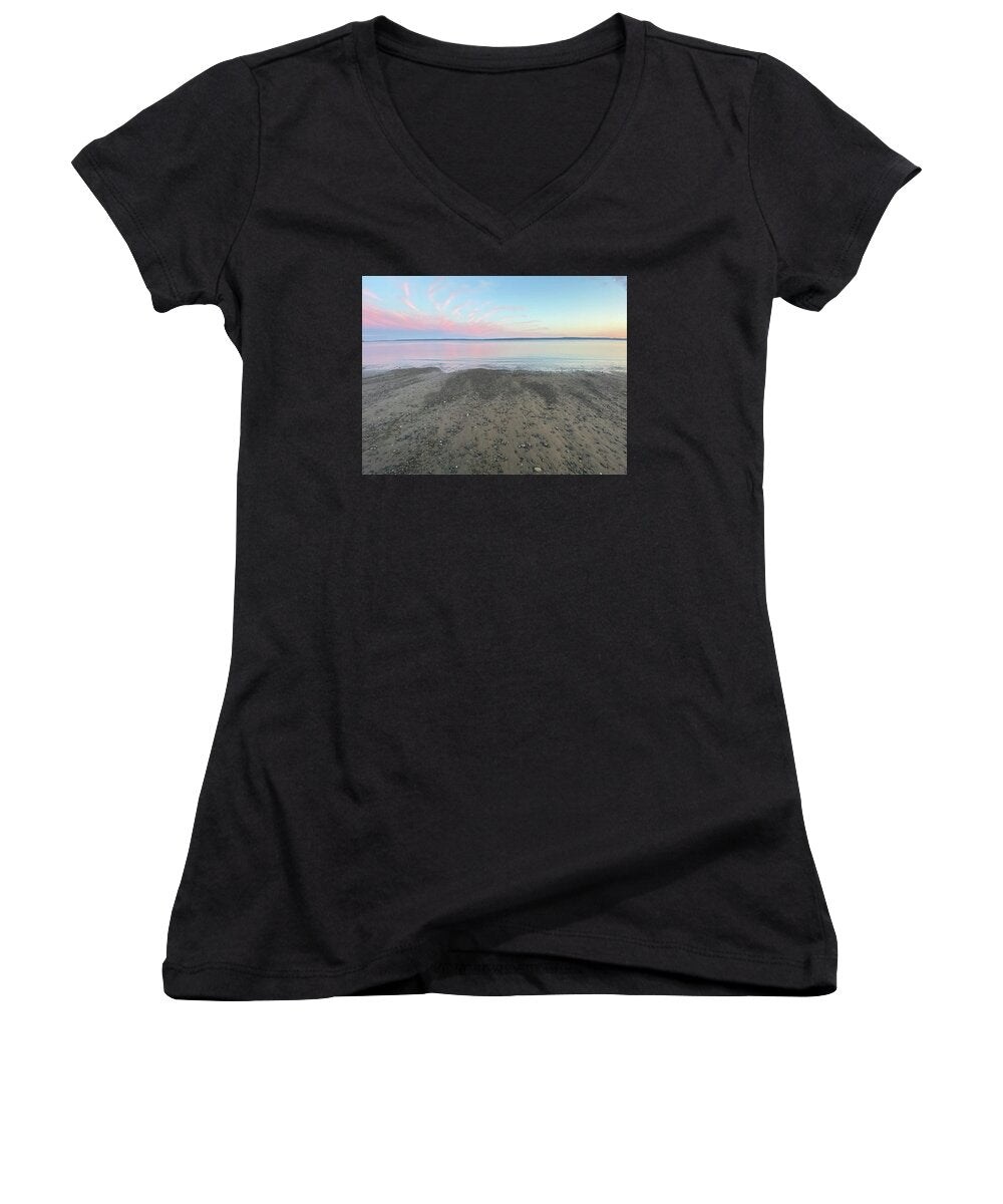 Ocean Cowgirl Tranquil Sea - Women's V-Neck