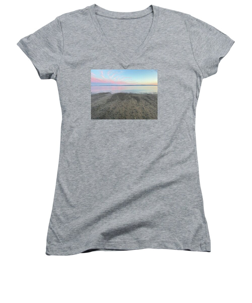 Ocean Cowgirl Tranquil Sea - Women's V-Neck
